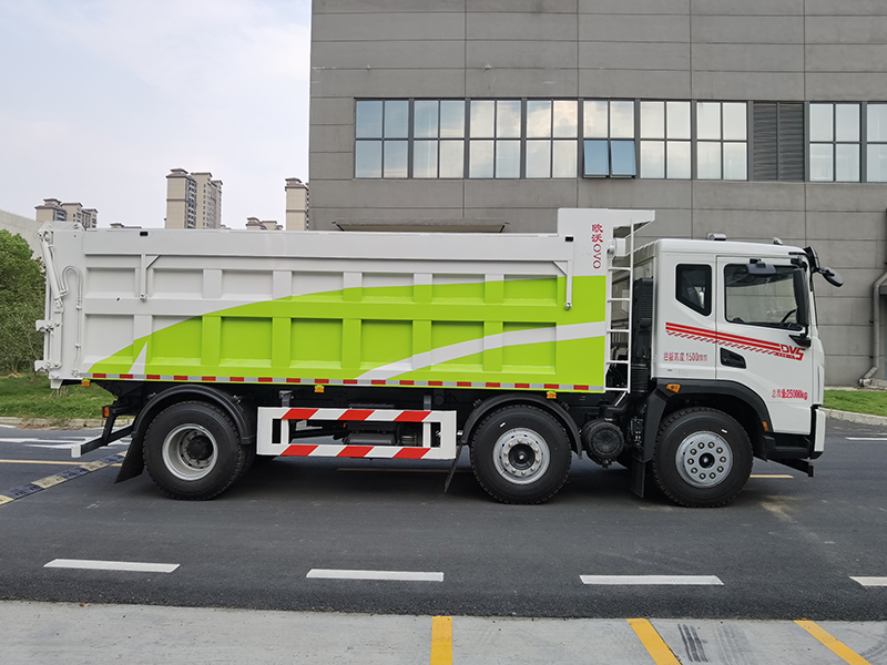 中潔牌XZL5253ZWX6型污泥自卸車(chē)