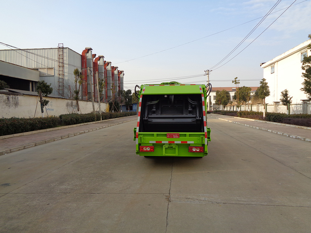XZL5046ZYS6型壓縮式垃圾車(chē)