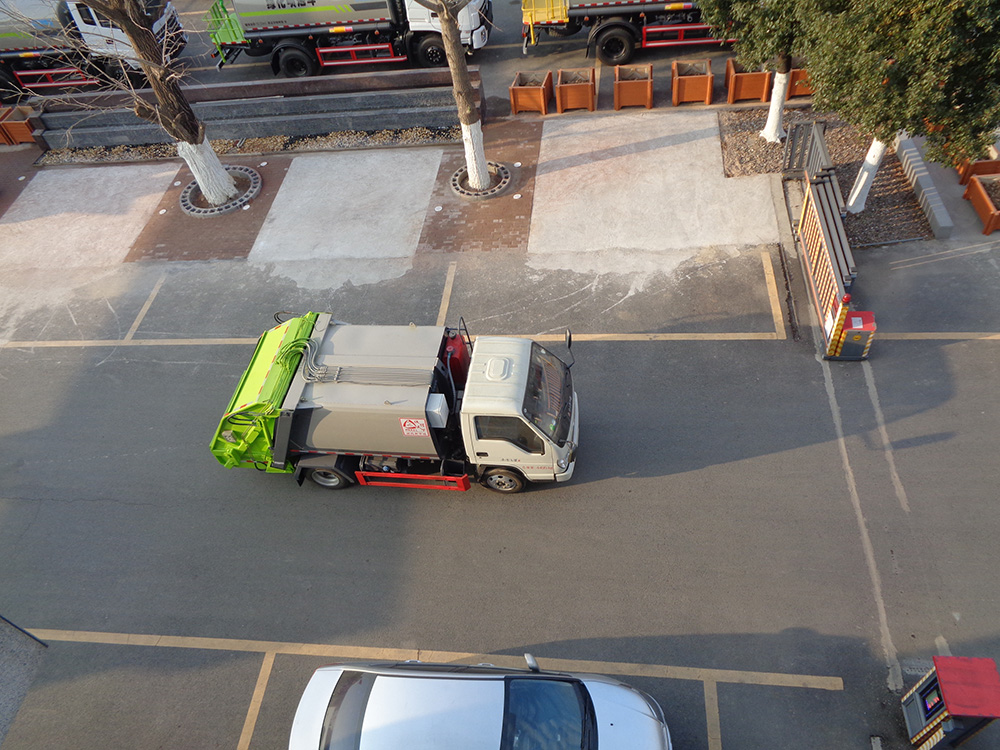 XZL5046ZYS6型壓縮式垃圾車(chē)