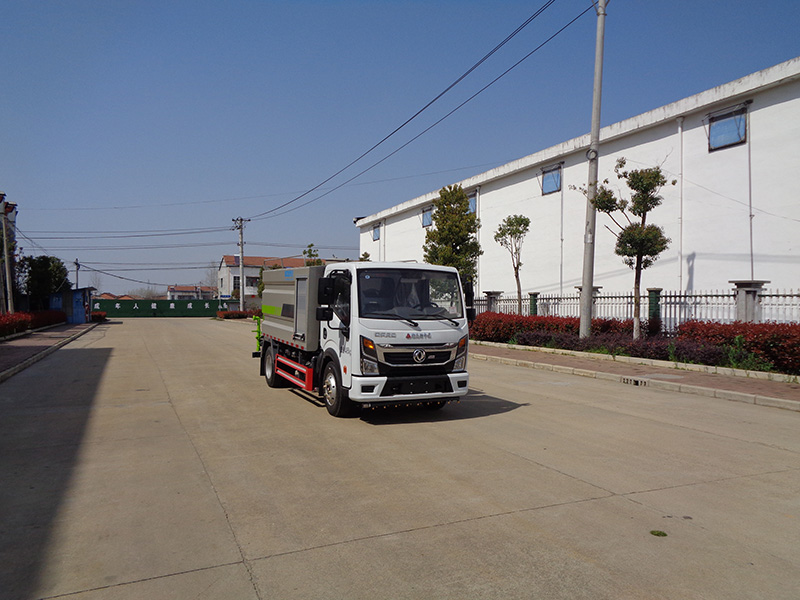 XZL5040TYH6型路面養(yǎng)護車